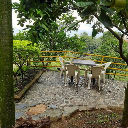 Apartamento Campestre メデジン エクステリア 写真